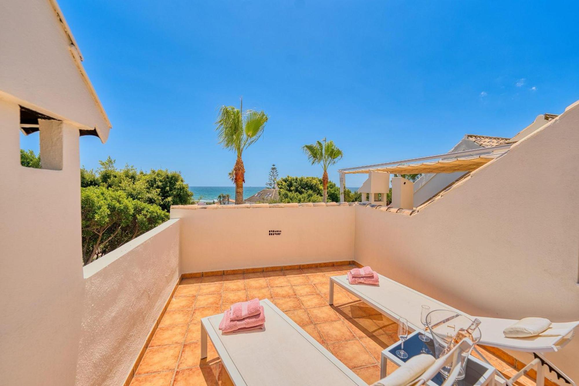 3027 Exclusive Family Retreat Near