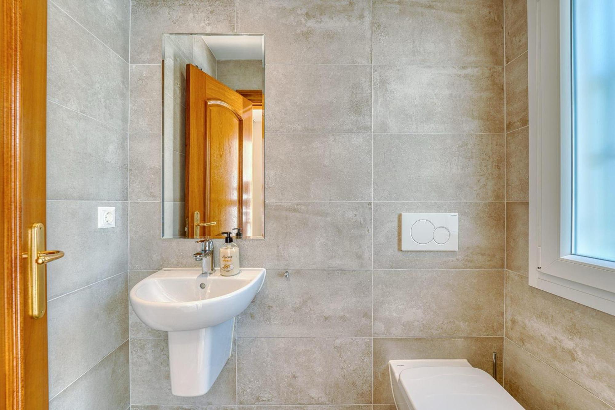 3027 Exclusive Family Retreat Near